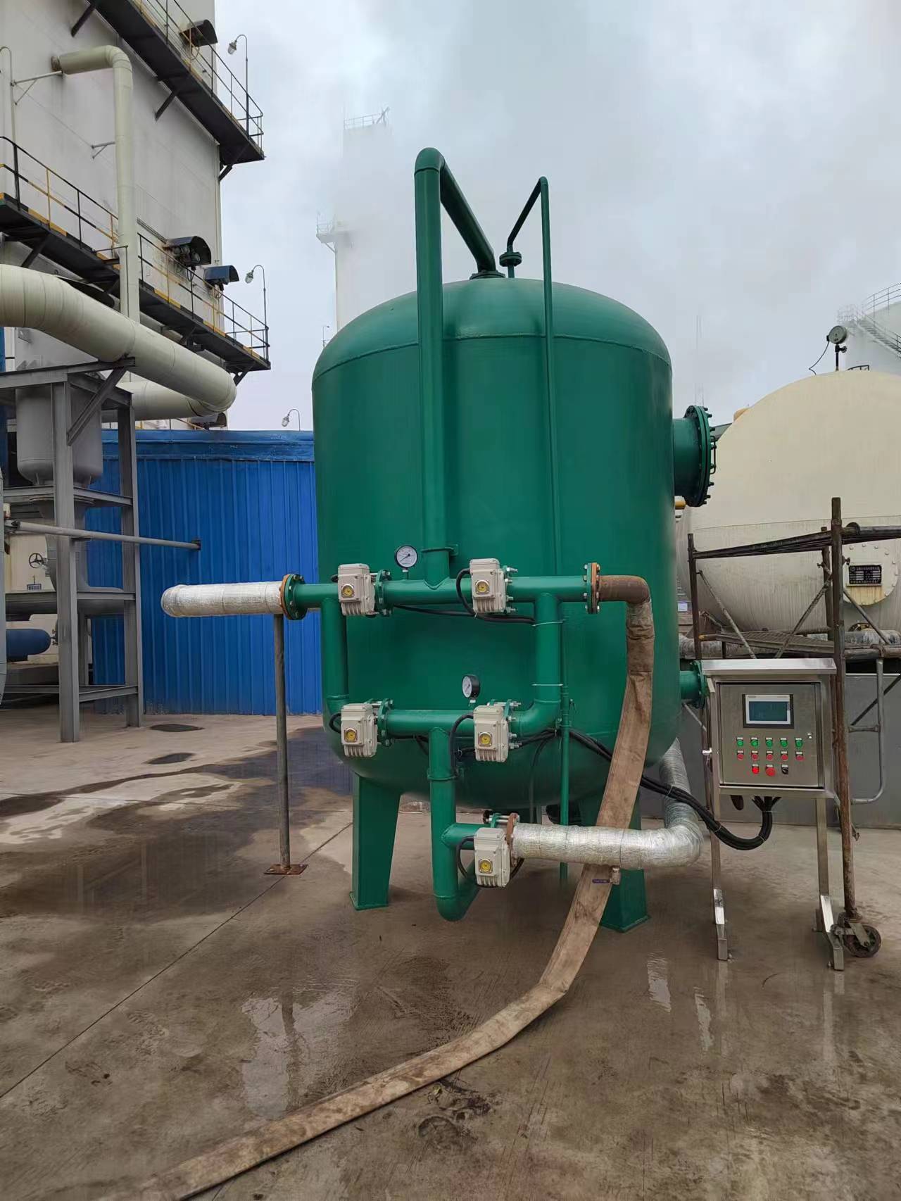 長葛金匯氣體公司30噸河水過濾設備，PLC全自動控制，安裝調試完成正式投入使用